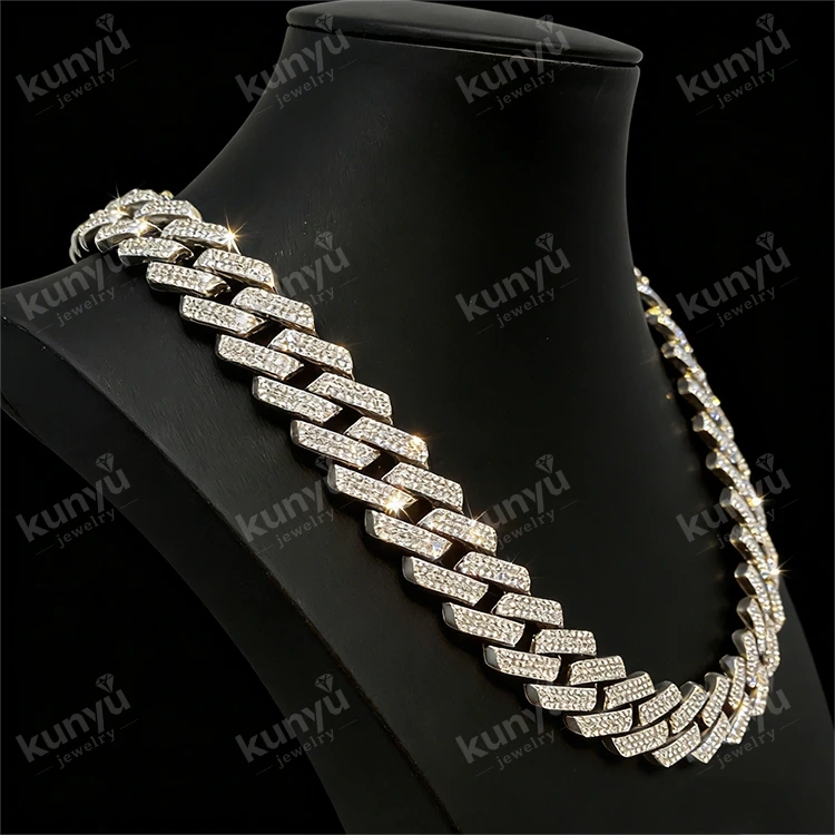 Choker ເສື້ອຜ້າສະຕຣີດສະຕຣີຊາວຄິວບາ