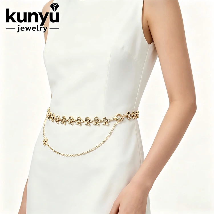 ສາຍແອວຄົນອັບເດດ: Trendy Chain Belt
